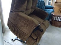 Chair20180725 30342 numgia